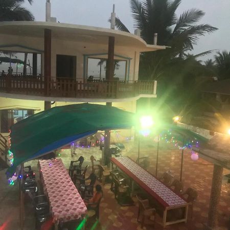 Sam & San Beach Resort Vengurla Экстерьер фото